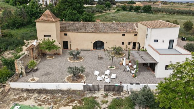 Superbe maison d&rsquo;hôtes agréée sur un immense terrain à Almansa