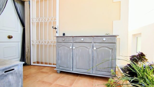 8. entree voordeur